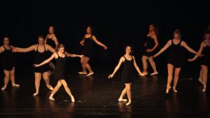 widener dance students perform on stage