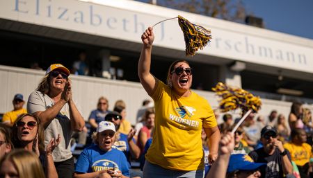 Widener families cheer at homecoming